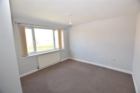 9 Tyersal Garth, Bradford, BD4 8HB