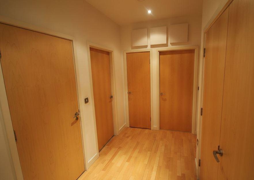 Hallway.jpg