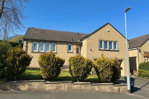 3 bedroom detached bungalow for sale, Heath Lea, Halifax