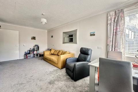 1 bedroom retirement property for sale, Poole