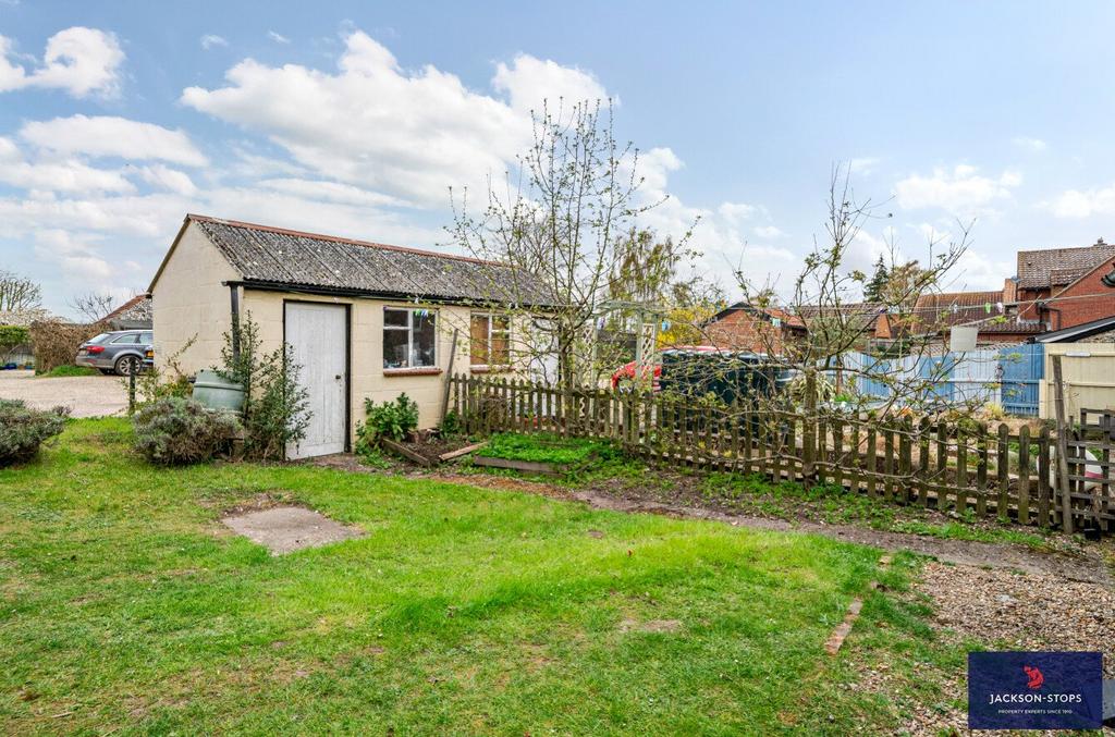 Outbuilding/Workshop