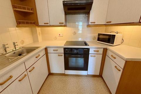 2 bedroom retirement property for sale, Alcester Road, Stratford-upon-Avon