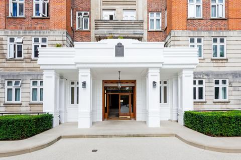 3 bedroom apartment for sale, Grove Hall Court, Hall Road, St John's Wood, London, NW8