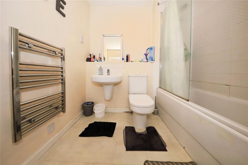 Bathroom / W.C