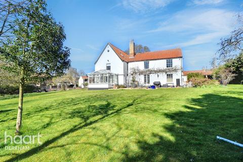 7 bedroom character property for sale, Hill Street, Feltwell