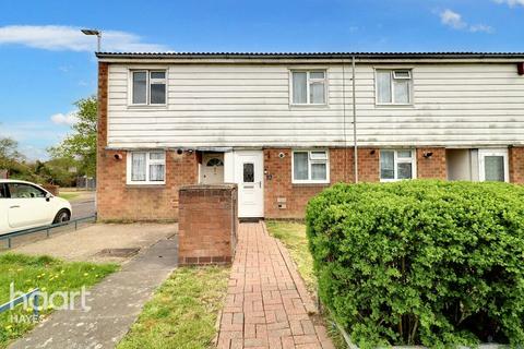 36 Melrose Close, Hayes, UB4 0AZ