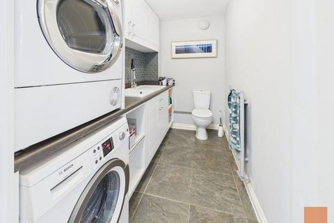 8 Park Kres, St Agnes, TR5 0AL