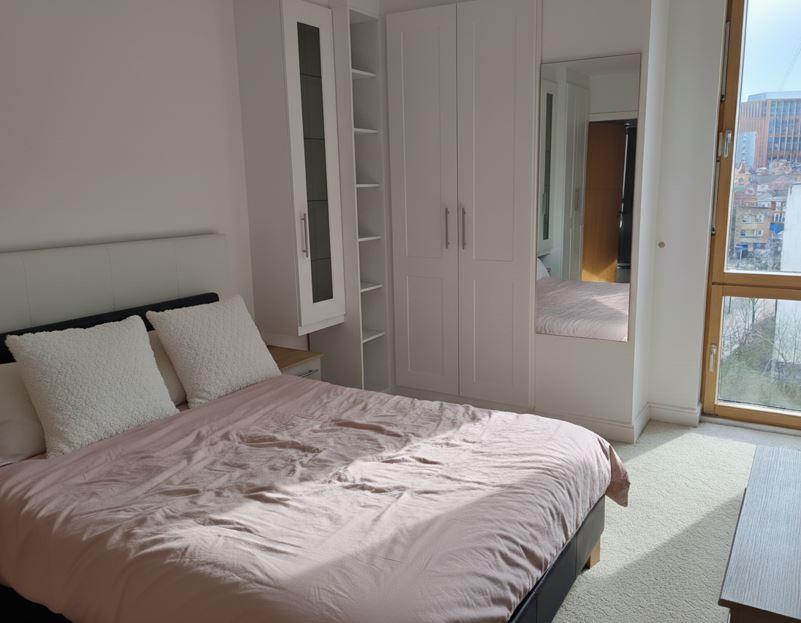 Bed2.JPG