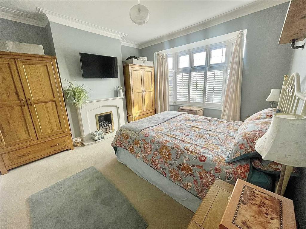 Bedroom no. 1