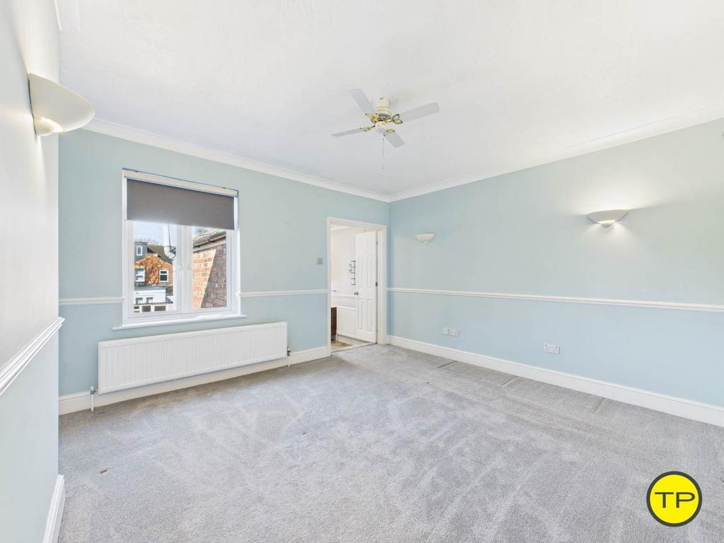 Main bedroom