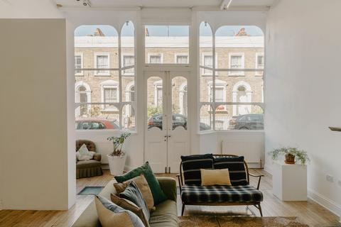 1 bedroom maisonette for sale, Loughborough Road, London SW9