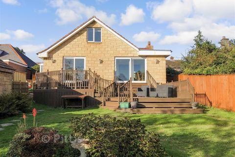 Victoria Road, Freshwater, Isle of Wight