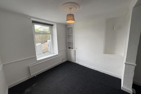 2 bedroom semi-detached house to rent, Bath Road, Morriston, SA1 7AT