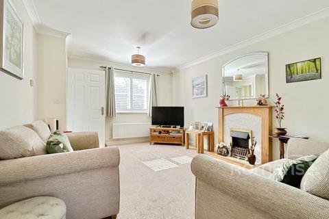 50 Breadels Field, Beggarwood, Basingstoke, RG22 4RZ