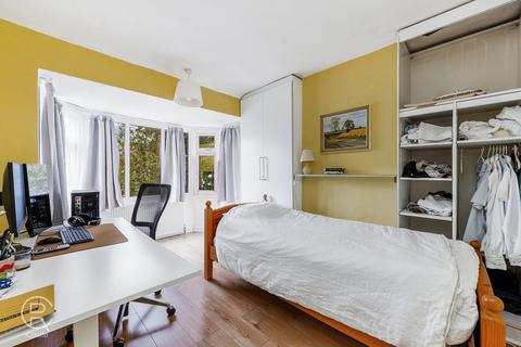 38 Rydal Crescent, Perivale, Greenford, UB6 8EG