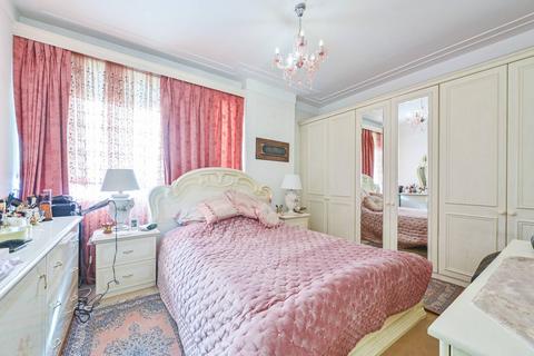 3 bedroom flat for sale, Albion Street, Hyde Park Estate, London, W2