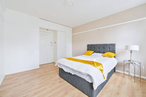 2 bedroom flat for sale, Cambridge Court, Hyde Park Estate, London, W2
