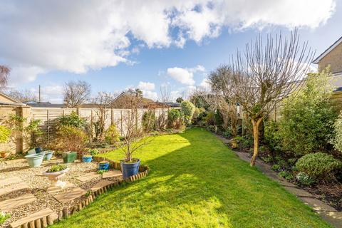 3 bedroom detached house for sale, Hollis Gardens, Luckington