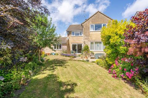 undefined, Hollis Gardens, Luckington