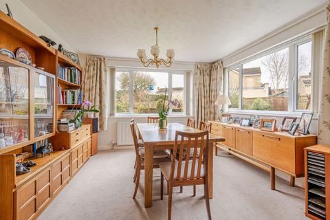 undefined, Hollis Gardens, Luckington