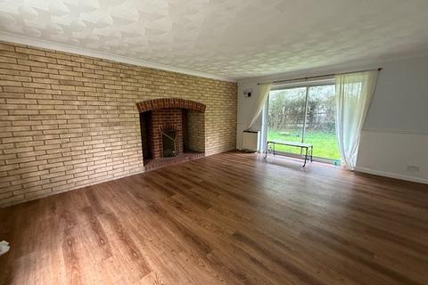 3 bedroom detached bungalow for sale, 5 Riverside, Northwold, Thetford, Norfolk IP26 5NG