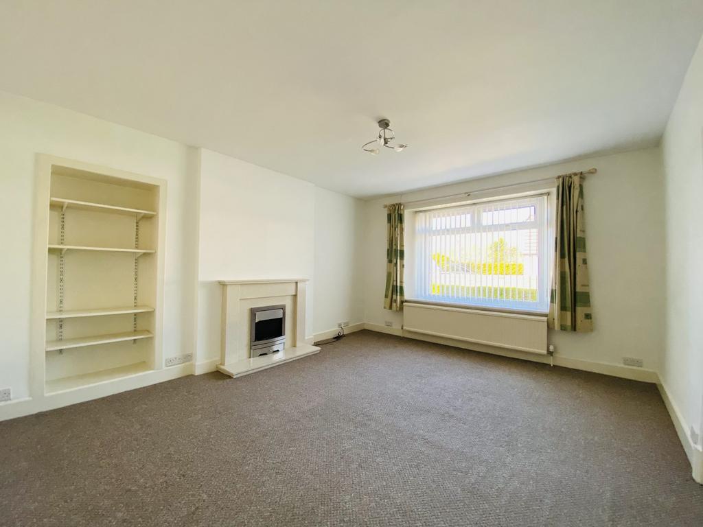 Avonford, Roucan Road, Collin, DG1 4 JF - Braidwood