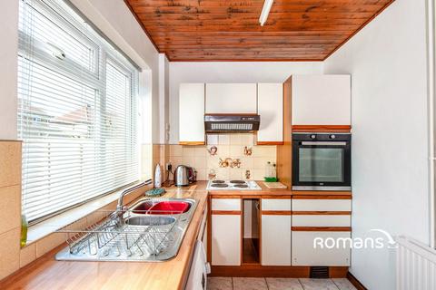 2 bedroom terraced house to rent, Spring Crescent, Bath, BA2