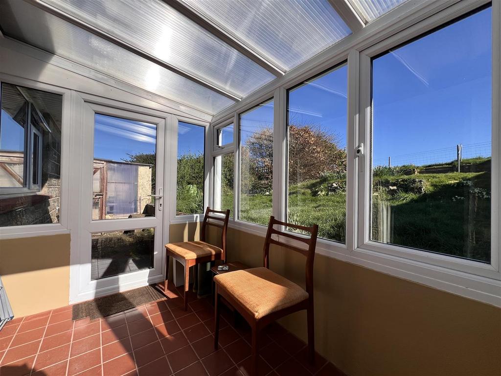 Garden Room: