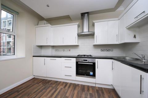 3 bedroom flat for sale, Churchfield Road, W3