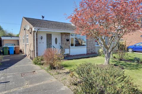 3 bedroom semi-detached bungalow for sale, Chestnut Avenue, Beverley