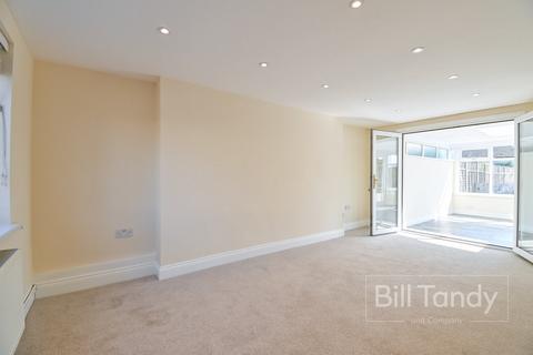 2 Fair View, Handsacre, Rugeley, WS15 4DJ