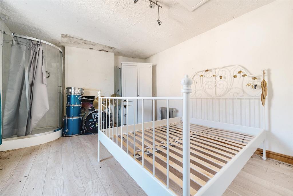 Outbuilding first floor bedroom