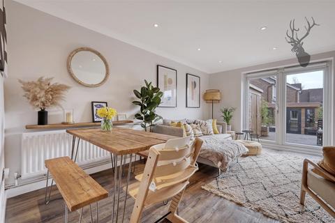 70 Westminster Gardens, London, E4 6ER