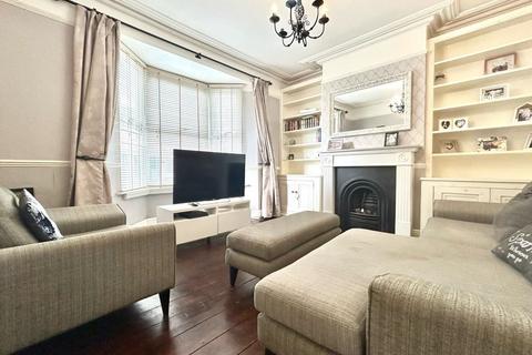 3 bedroom semi-detached house for sale, Mount Pleasant Street , Coseley  WV14