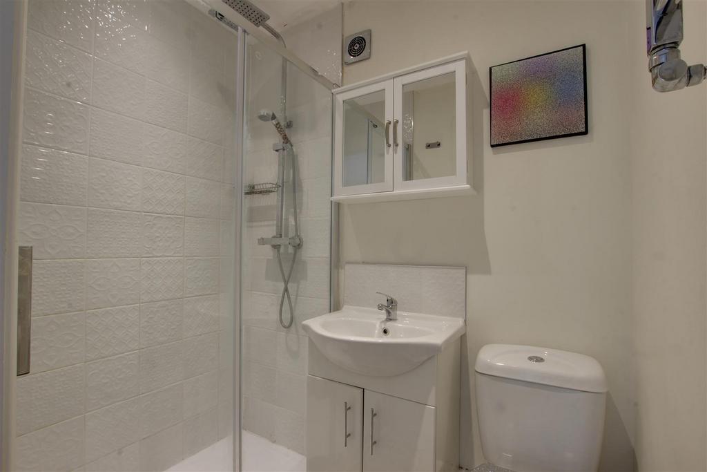 Ensuite.jpg