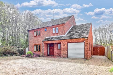 3 bedroom detached house for sale, Croxton Road, Fulmodestone