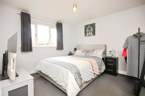 2 bedroom apartment for sale, Compton Court, Compton Terrace, Wickford, Essex, SS11