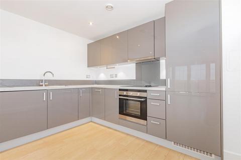 8 Townhall Square, Crayford, Dartford, DA1 4FH