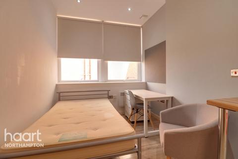 1 bedroom apartment to rent, Abington Street, Northampton