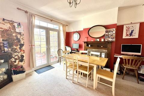 44 Castleton Avenue, Bexleyheath, DA7 6QU