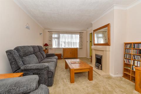 53 Chichester Road, Sandgate, Folkestone, CT20 3BW