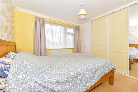 53 Chichester Road, Sandgate, Folkestone, CT20 3BW
