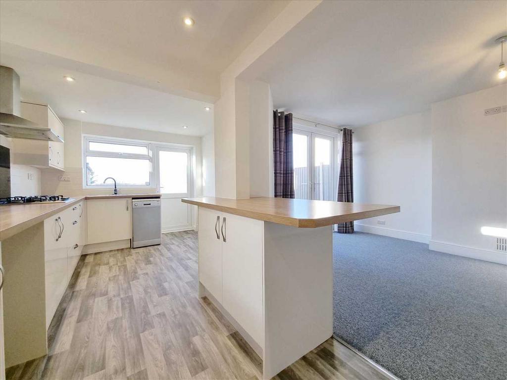 Breakfast Kitchen: