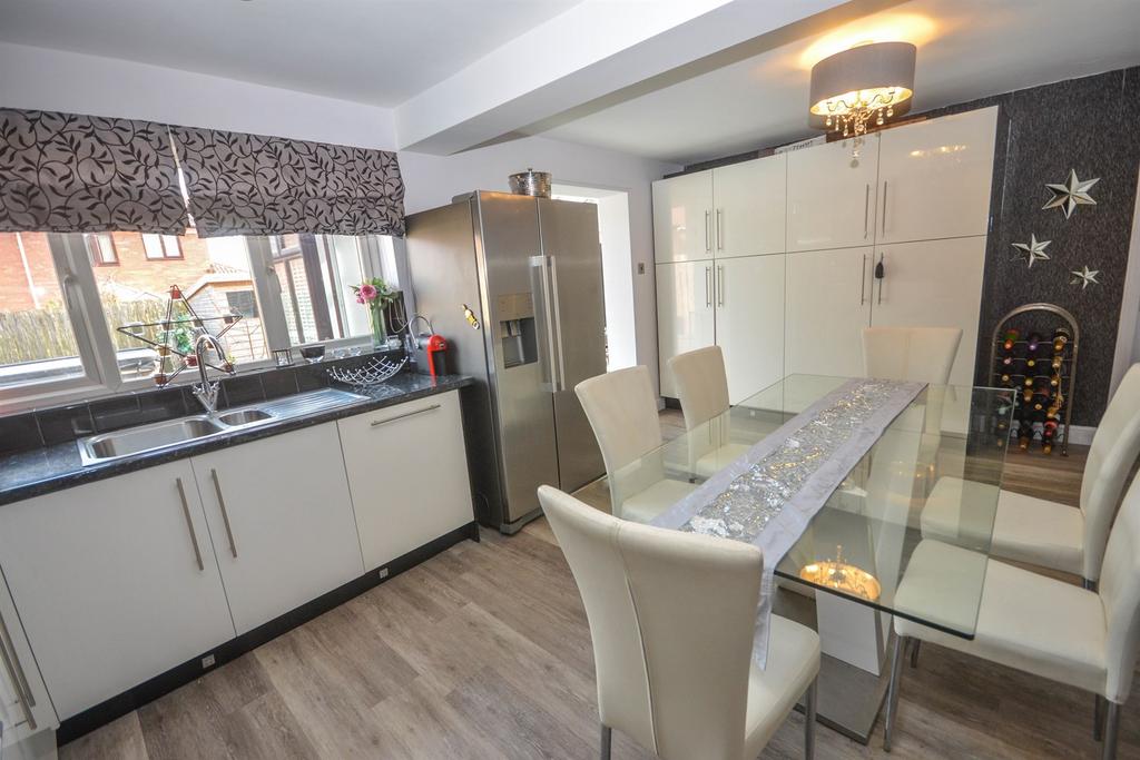 Kitchen Diner