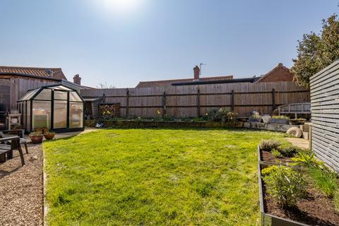 4 bedroom bungalow for sale, Kestrel Close, Burnham Market