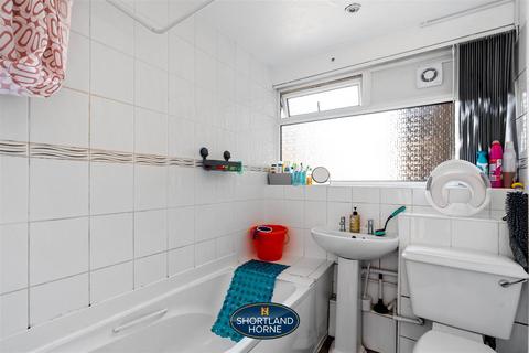12 Balmoral Close, Coventry, CV2 3BG