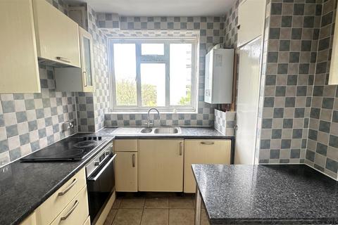 2 bedroom flat for sale, Ravenet Street, London SW11