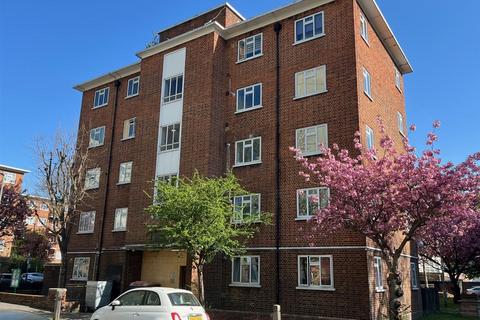Ravenet Street, London SW11