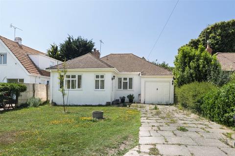 2 bedroom bungalow for sale, Little Paddocks, Ferring, Worthing, West Sussex, BN12