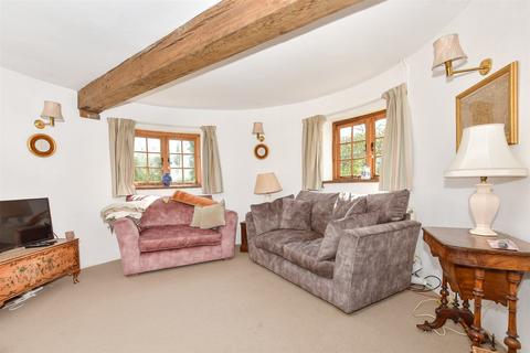 3 bedroom detached house for sale, High Halden Road, High Halden, Ashford, Kent